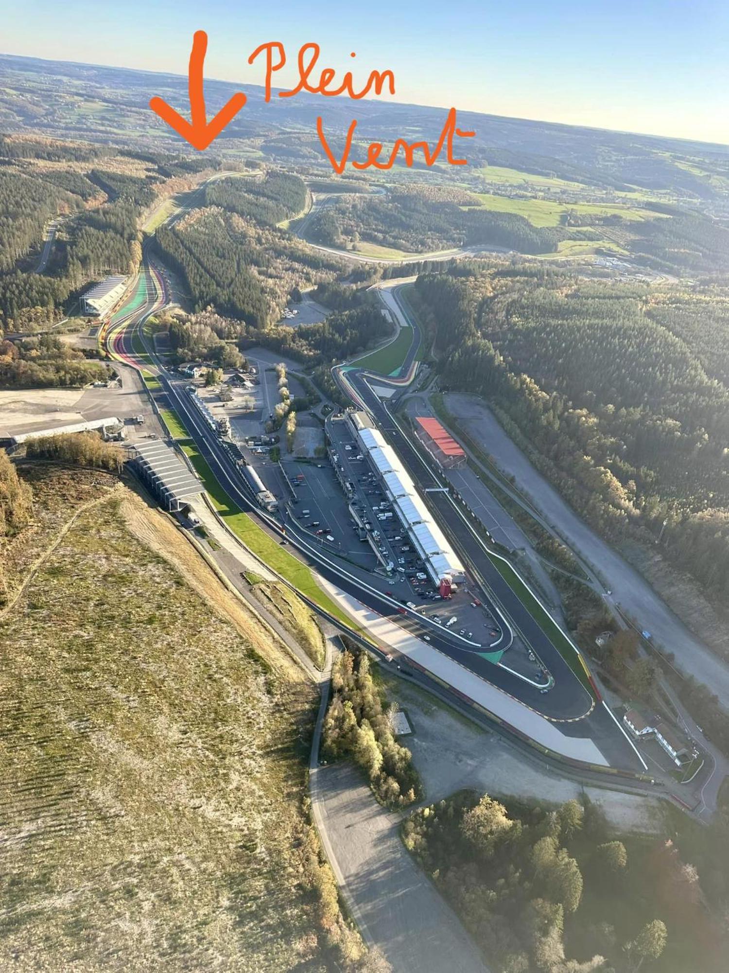 " New 2025 " Plein Vent 800M Entree Combes Circuit Spa 弗朗科尔尚 外观 照片